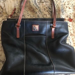 Dooney and Burke tote-open to offers!!